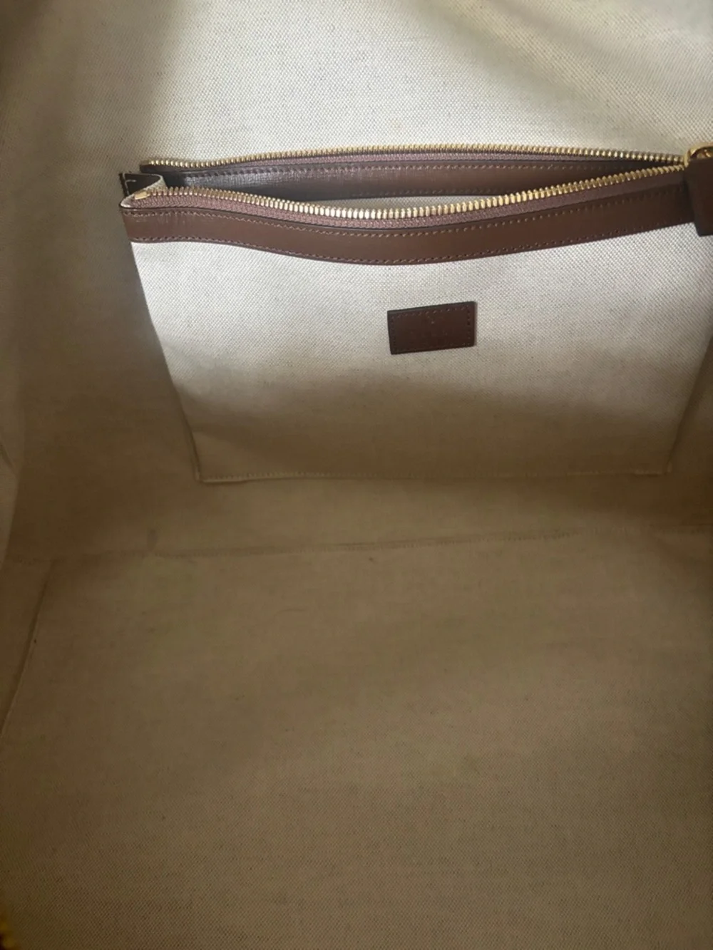 Gucci Beige GG Canvas Duffel with Brown Leather Trim - Picture 3 of 5